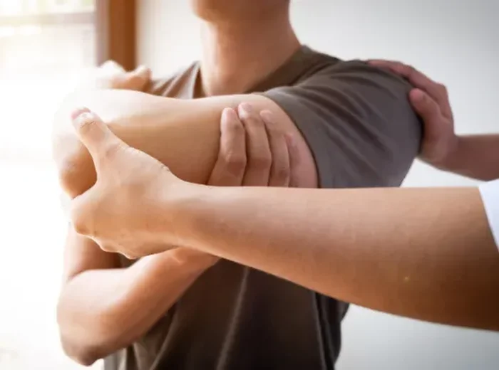 rotator cuff tears assessment at Universus Physical Therapy & Wellness